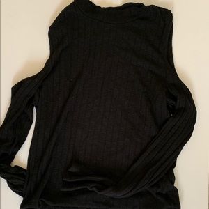 Black cold shoulder long sleeve